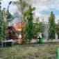 Narasisulsel.id, BARRU - Kebakaran terjadi di Dusun Panrengnge, Desa Siawung, kecamatan Barru, Kabupaten Barru, pada Sabtu (29/6/2024) pagi.