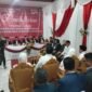 Komisioner KPU Barru saat menerima pendaftar pertama calon bupati dan wakil bupati pasangan dokter Ulfah - MHG, Selasa (27/8/2024).