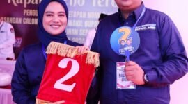 Pasangan calon bupati dan wakil bupati Barru nomor urut 2, Ulfah-MHG.