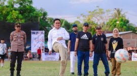 Turnamen Mini Soccer Cilellang Cup II 2024 resmi dibuka oleh Bupati Barru Suardi Saleh, Sabtu (13/7/2024). 