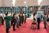 Bupati Barru, Andi Ina Kartika Sari saat melantik enam pejabat eselon III di Baruga Singkerru Ada'e Barru, Rabu (09/07/2025).