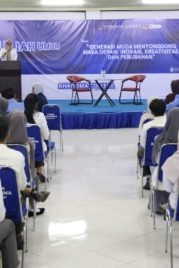 Bupati Andi Ina Bagi Tips Kunci Sukses ke Maba STMIK Kharisma Makassar