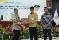 Wali Kota Parepare, Tasming Hamid, bersama rombongan Forum Koordinasi Pimpinan Daerah (Forkopimda) serta jajaran Pemerintah Kota Parepare melakukan kunjungan kerja ke Kota Balikpapan, Jumat (23/1/2026).