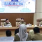 Wali Kota Parepare, Tasming Hamid, memimpin Rapat Koordinasi Awal Tahun dalam rangka Evaluasi Pelaksanaan Kegiatan Tahun 2025 dan Kesiapan Pelaksanaan Program Tahun 2026 di Ruang Pola Kantor Sekretariat Daerah Kota Parepare, Senin (12/1/2026).