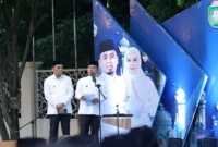Wali Kota Tasming Hamid dan Wakil Wali Kota Hermanto P. memaparkan refleksi satu tahun pemerintahan di halaman rumah jabatan wali kota, Kamis, (26/02/2026).