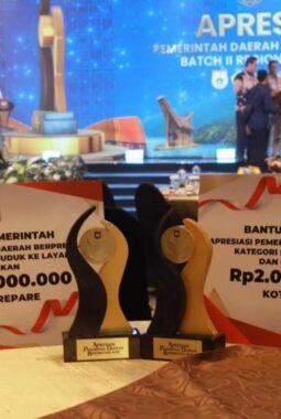 Parepare Raih Terbaik III Akses Pendidikan, Bawa Pulang Penghargaan & Insentif Rp1 Miliar