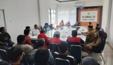 Suasana pertemuan saat RDP di Komisi III DPRD Barru